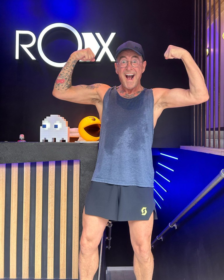 Gogglebox's Stephen Lustig-Webb showed off his body transformation