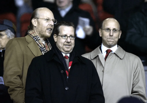 Avram Glazer (left) with brothers Bryan (centre) and Joel (right)