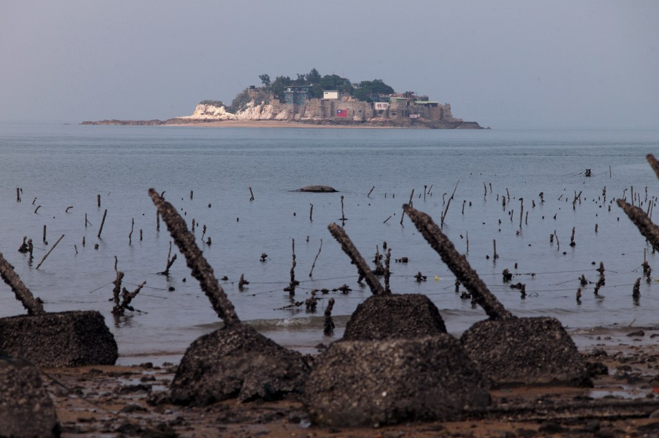 Taiwan has already installed anti-landing spikes on the frontline island of Little Kinmen