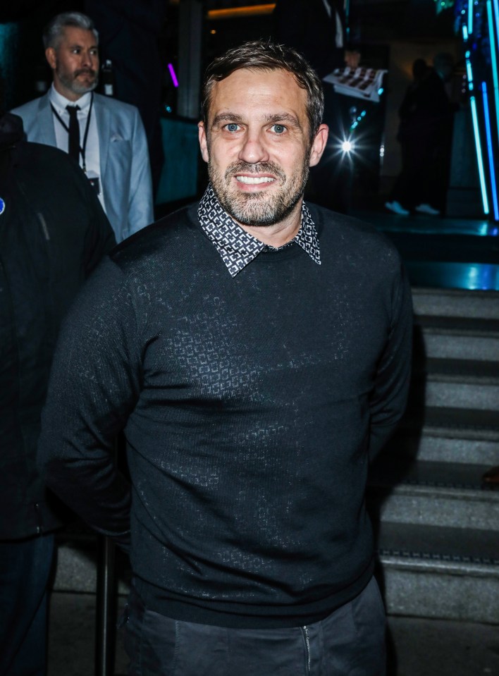 Jamie Lomas is selling videos for fans on Cameo