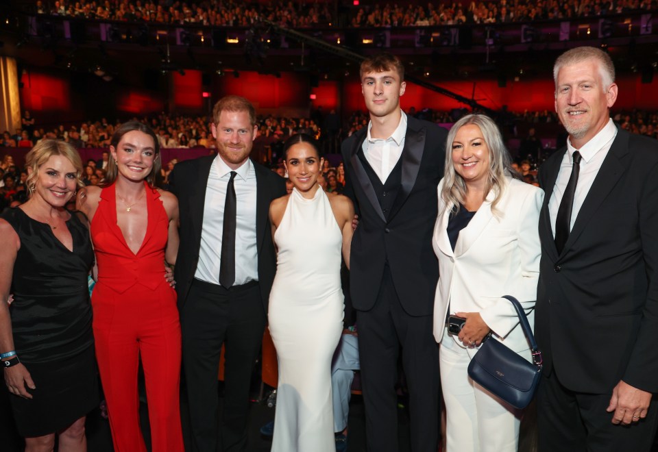 (L-R) Shannon Engelhardt, Sadie Engelhardt, Harry, Meghan, Cooper Flagg and Kelly Flagg