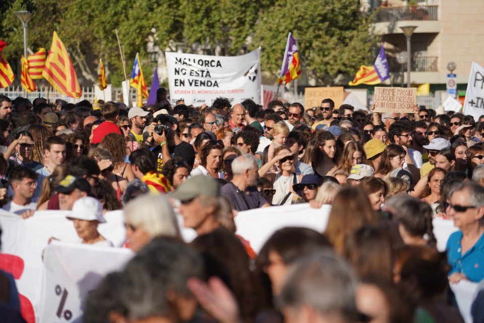 Thousands took to the streets of Palma on Sunday evening for the protest