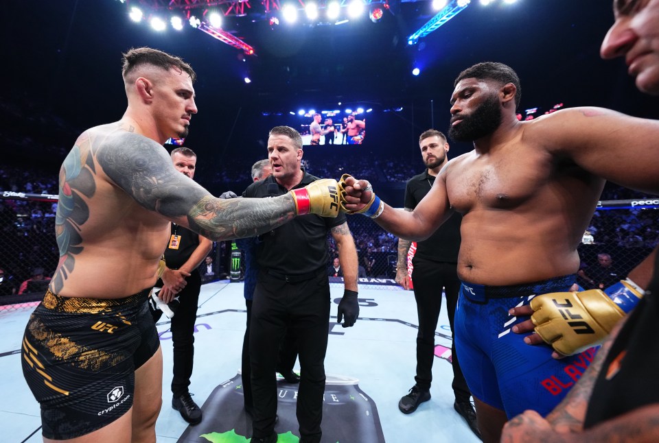 Tom Aspinall renewed his rivalry with Curtis Blaydes at UFC 304