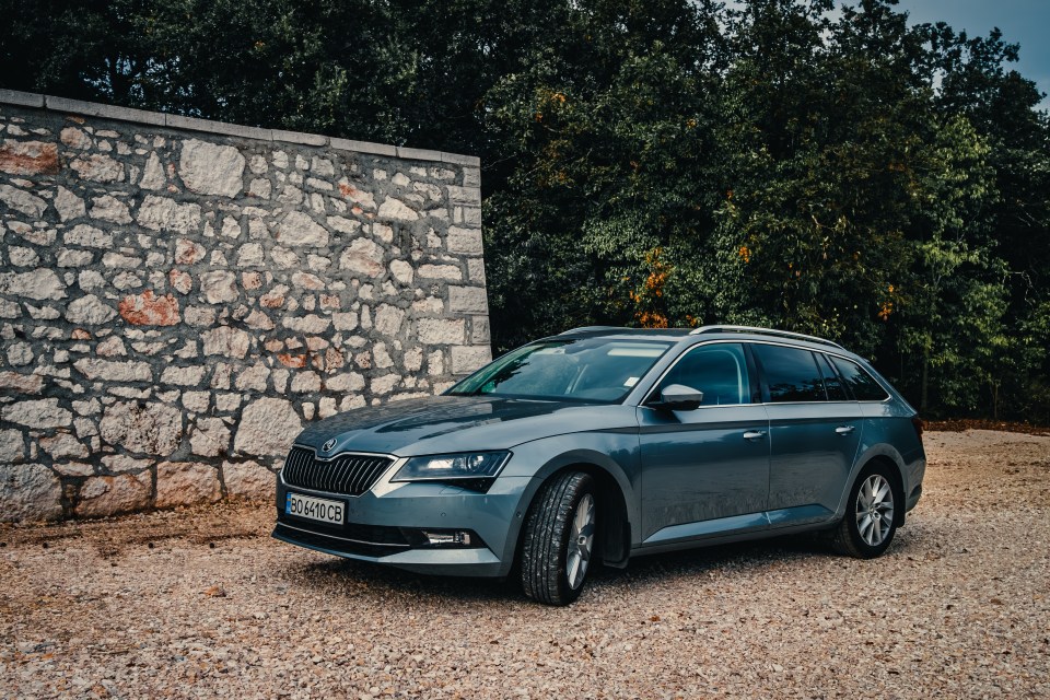 The Skoda Superb boasts many nifty features, car expert Matt says on TikTok