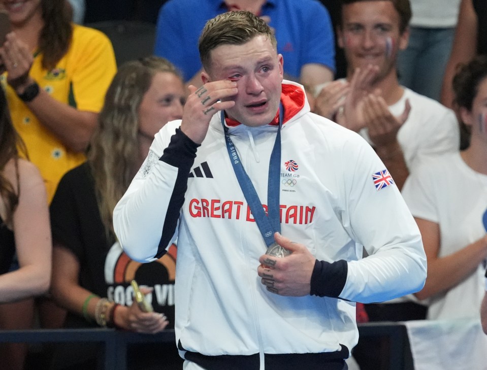 The world record holder was reduced to tears after his agonising, but inspirational, race night in the French capital