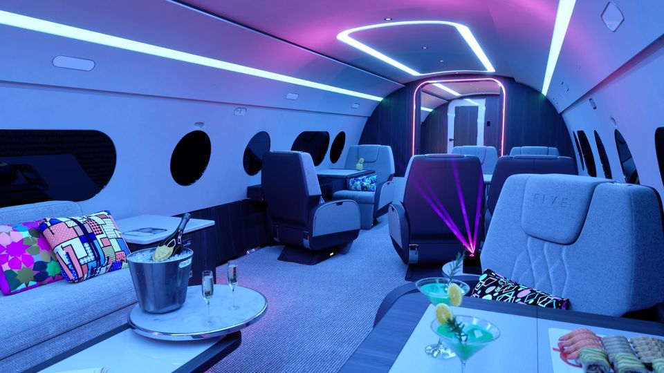 The mega jet offers five different restaurant menus