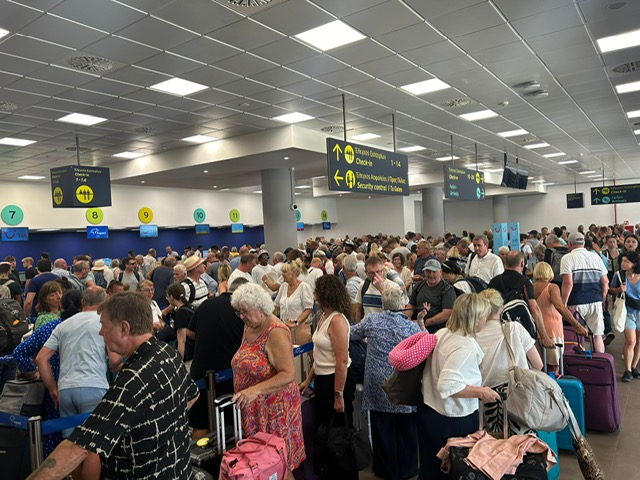 Holidaymakers in Corfu hoping to jet back to Manchester were desperate to return home