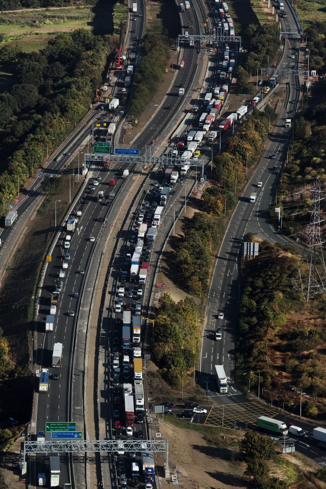 Gridlock on the M25 thanks to Just Stop Oil