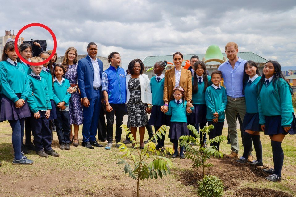 Meghan Markle, the Duchess of Sussex, was seen wearing Princess Diana¿s butterfly earrings during her visit to Colegio La Giralda in Bogot¿, Colombia, on 16 August 2024. Accompanied by Prince Harry, the Duke of Sussex, the Duchess continued their tour of Colombia, which focuses on education and youth empowerment, and was welcomed by students and staff at the school. 16 Aug 2024 Pictured: Prince Harry and Meghan Markle. Photo credit: ¿dehoy! Agency / MEGA TheMegaAgency.com +1 888 505 6342