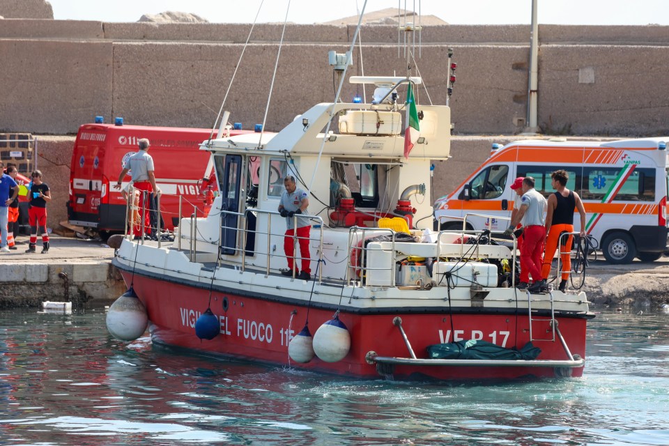 a boat with the number 17 on the back