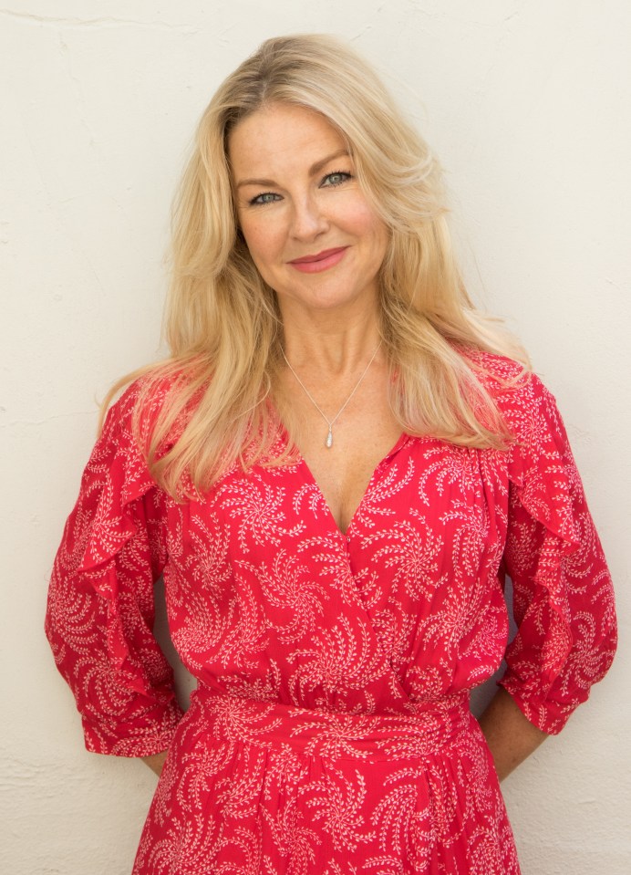 Actress Sarah Hadland is said to be a trained ballet dancer, according to her pal