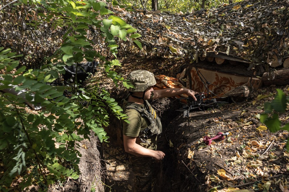 LUHANSK, UKRAINE - AUGUST 25: Ukrainian soldiers prepare FPV drones as military mobility of Ukrainian soldiers continue in the direction of Kreminna, Luhansk Oblast, Ukraine, on August 25, 2024. (Photo by Diego Herrera Carcedo/Anadolu via Getty Images)