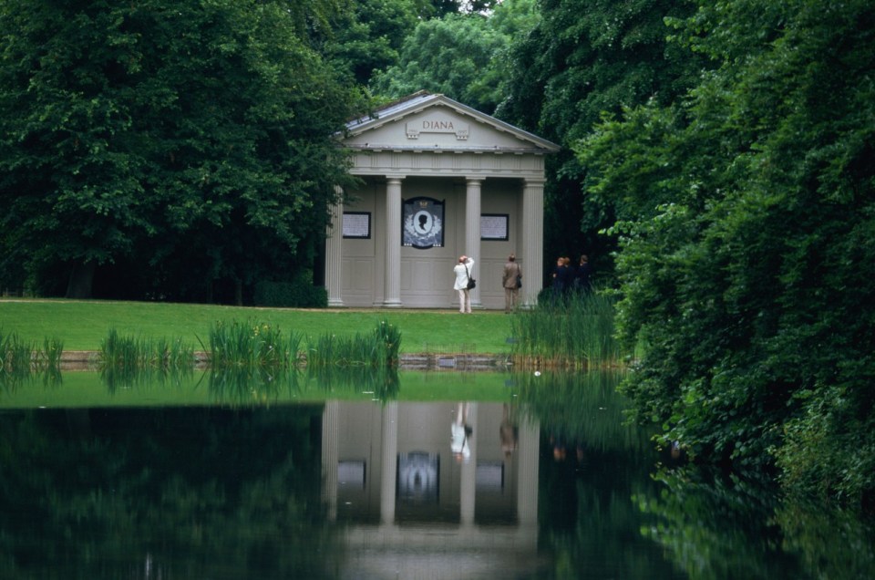 The public can visit Diana's memorial