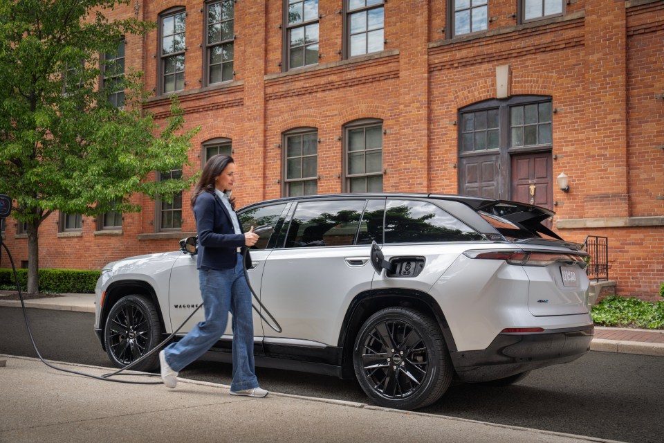 The upcoming all-electric 2024 Jeep Wagoneer S will be the manufacturer's flagship motor