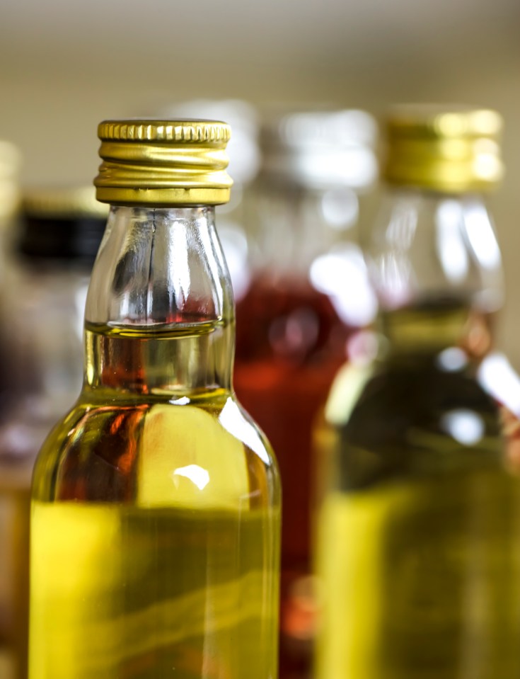 Sipping vinegar might be enough to combat symptoms of depression