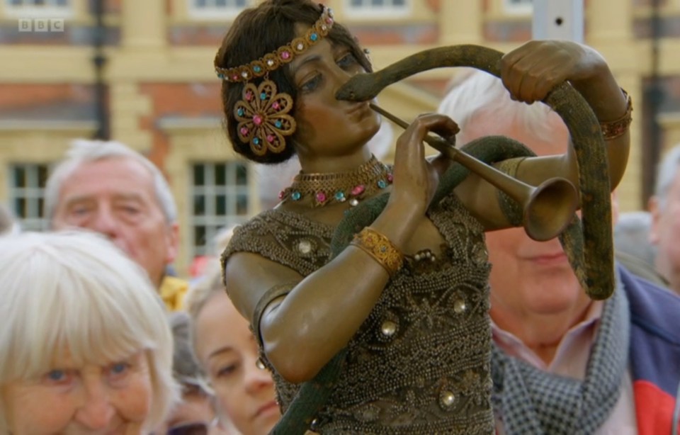 Expert Jon Baddeley couldn't hide his fascination when a guest brought a 130-year-old automaton