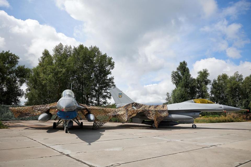 The Ukrainian President revealed the country's two F-16s