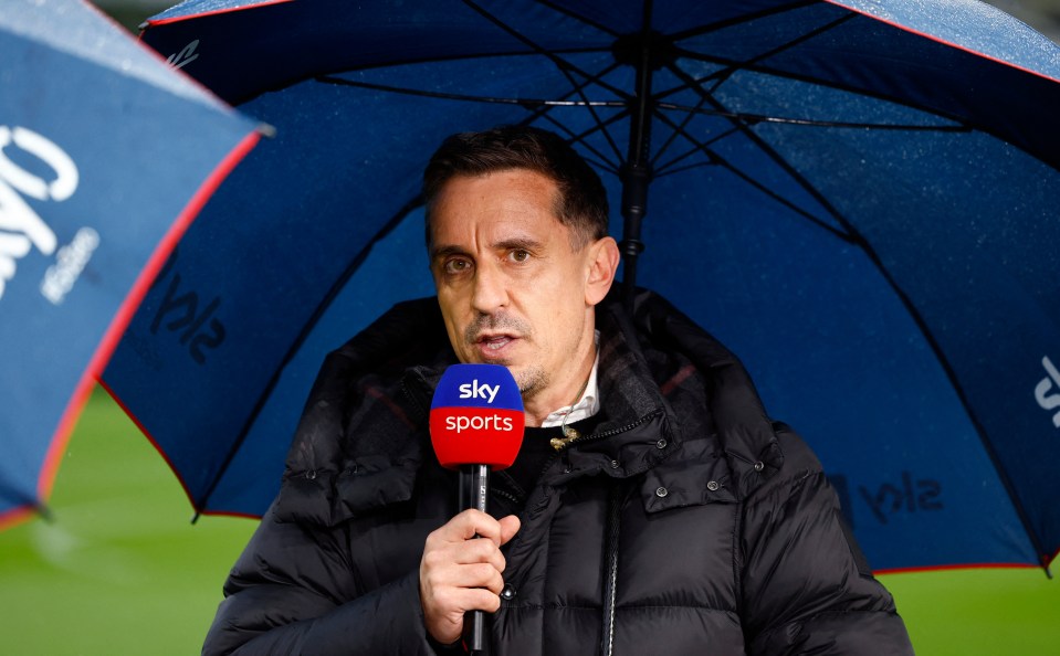 Gary Neville has hit out at two Chelsea players following their 2-0 defeat to Man City