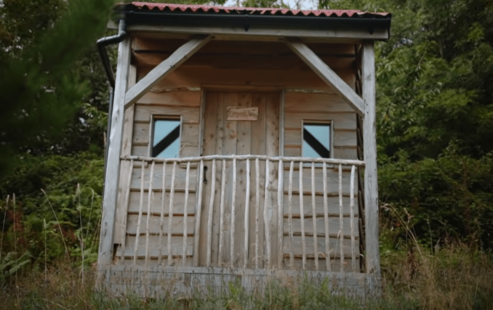 There are numerous tiny outhouses