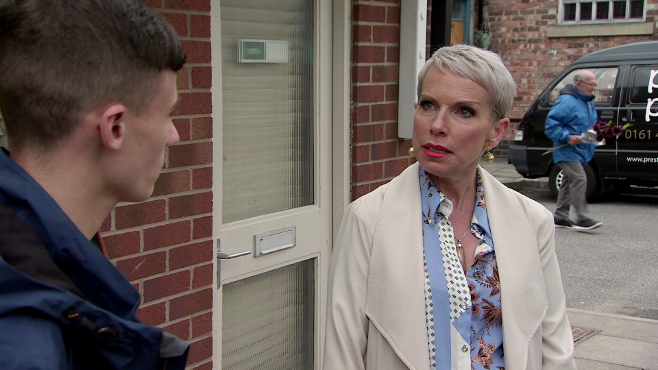 Sue is back on Corrie permanently