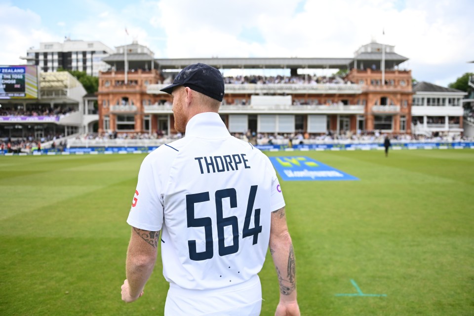 England captain Ben Stokes wearing a shirt in tribute to Graham Thorpe after he was rushed to hospital in 2022