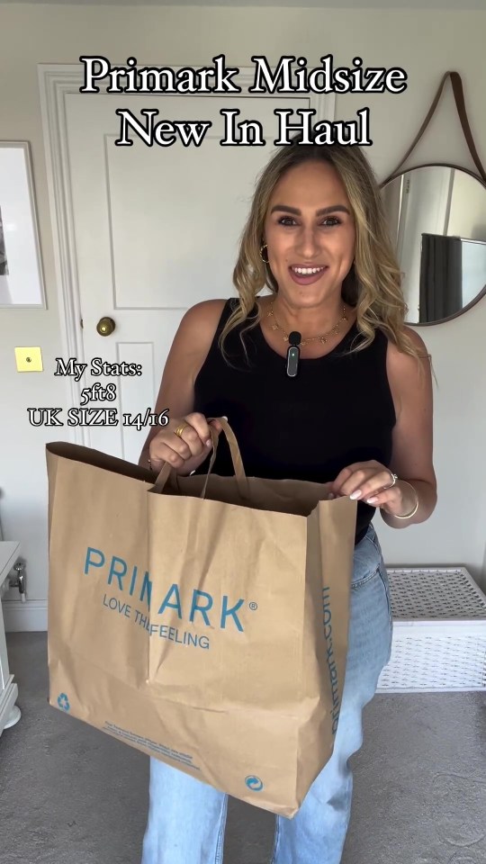 A fashion fan has shared her latest buys from Primark - including a dress that looks really posh and a co-ord that's great for summer holidays