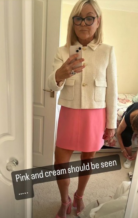 Coronation Street star Lisa George showed off a chic looking selfie to fans, which is a world away from her on-screen wardrobe.