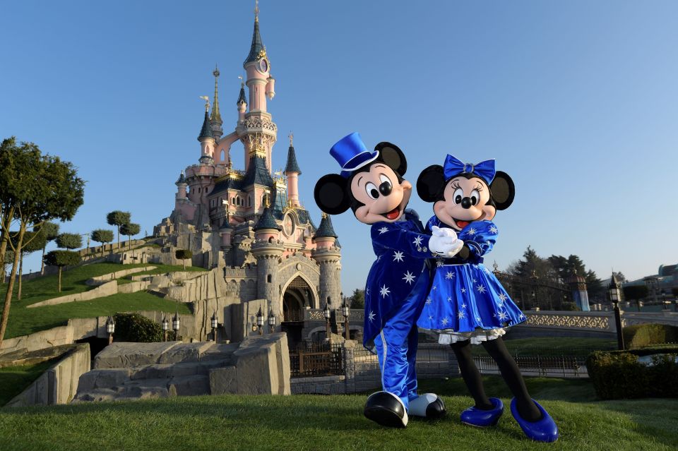 The deal could save you as much as £600 on your trip to Disneyland Paris this year