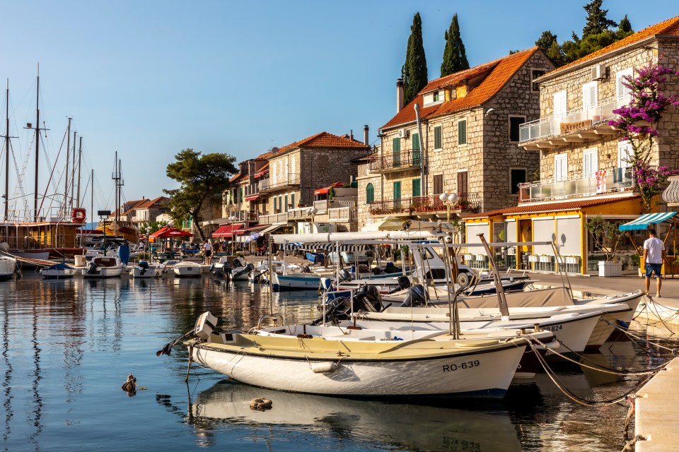 It takes just one hour by ferry to reach Šolta from Split