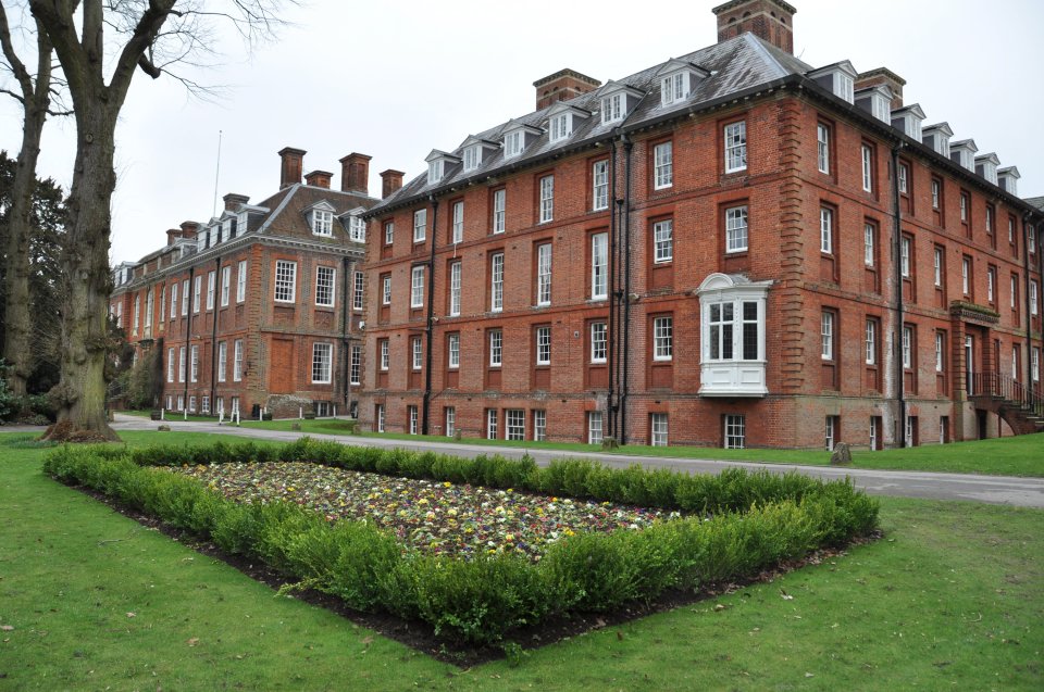 Kate went to the exclusive Marlborough College between 1996 and 2000