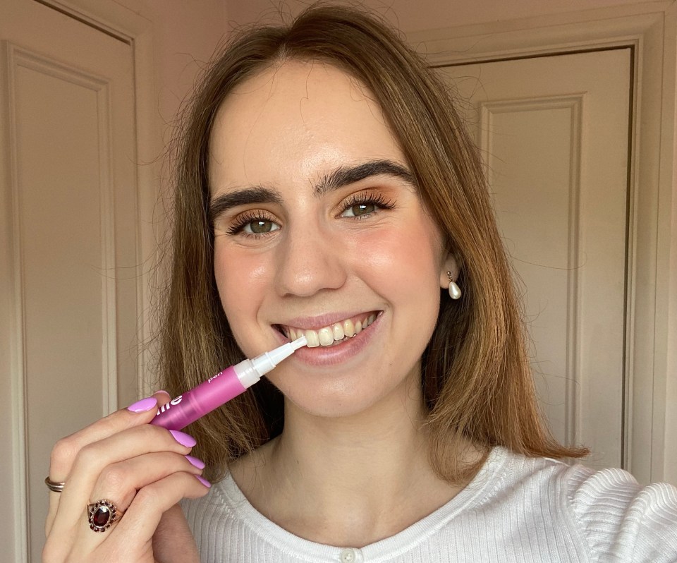 This pen makes whitening on-the-go a breeze