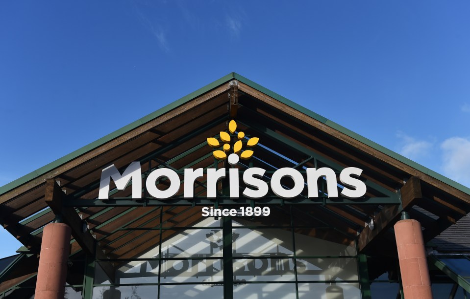 Morrisons has unveiled its festive menu in the lead up to the festive season.