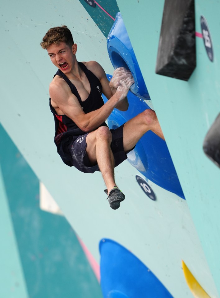 Toby Roberts won gold in the men's boulder and lead final