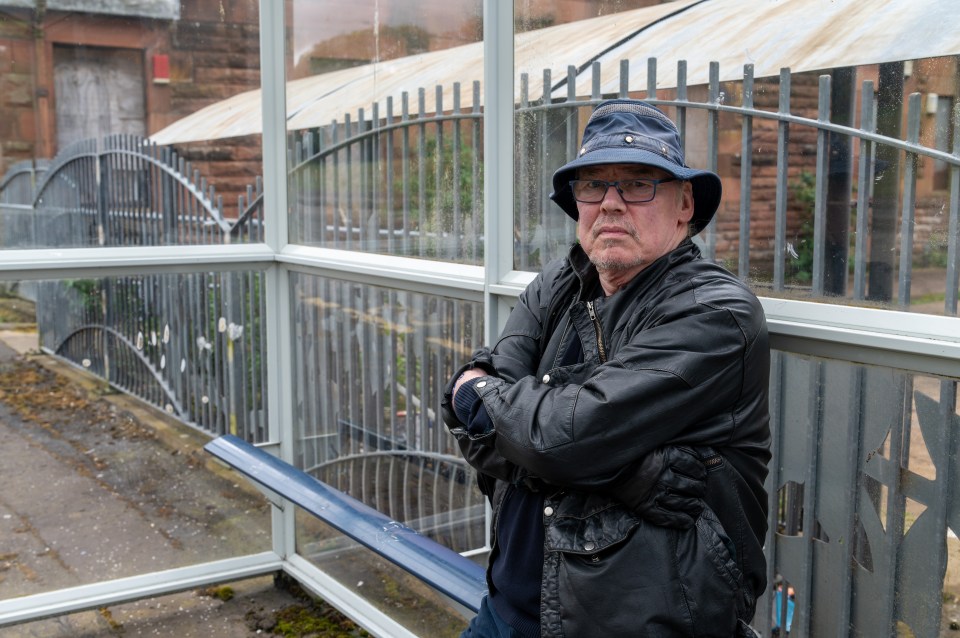 Marshal Greig is one of the last five locals there and said he would rather tie himself to a radiator than move