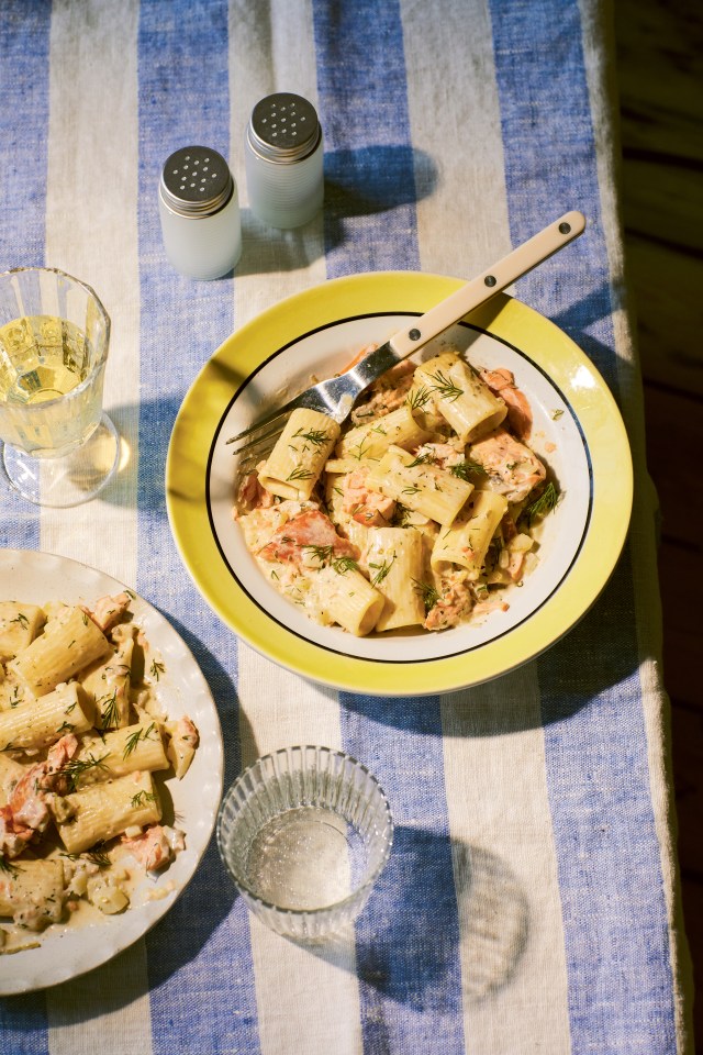 Fennel and smoked salmon make a wonderful pairing in this dish