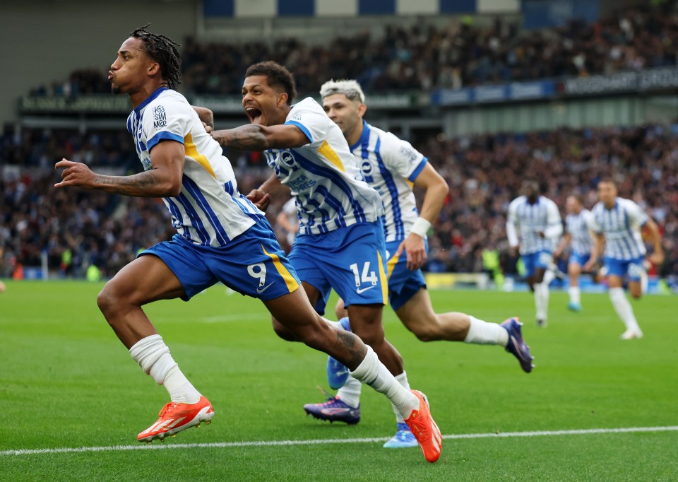 Joao Pedro netted a late winner to secure a 2-1 win