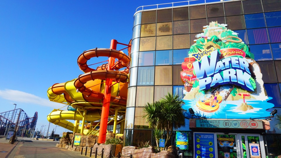 a building with a water park sign on it