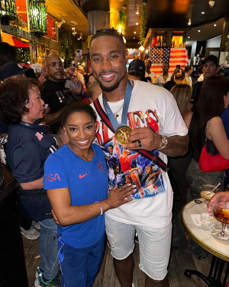 Simone Biles poses with husband Jonathan Owens