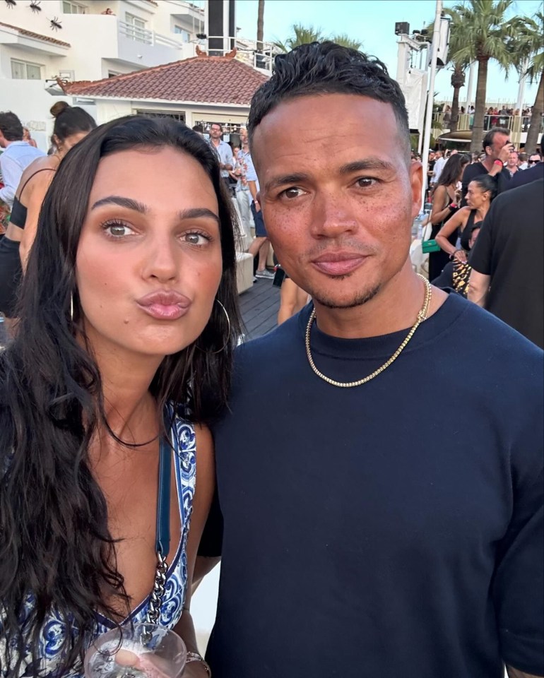 Jenas with his wife Ellie