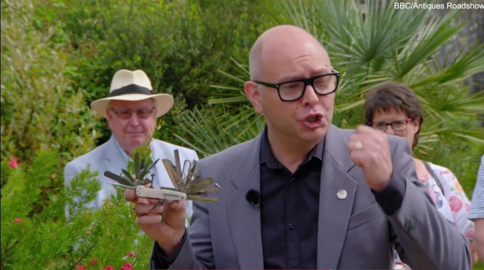 Antiques Roadshow expert Marc Allum had a nasty shock after inspecting a knife