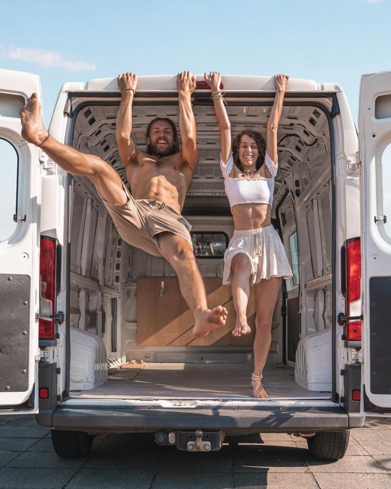 Yas and Nik ditched their jobs and home to do van life