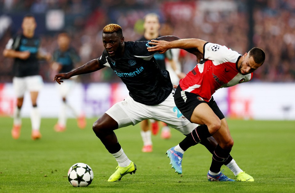 Leverkusen star Victor Boniface nutmegged two Feyenoord players in succession