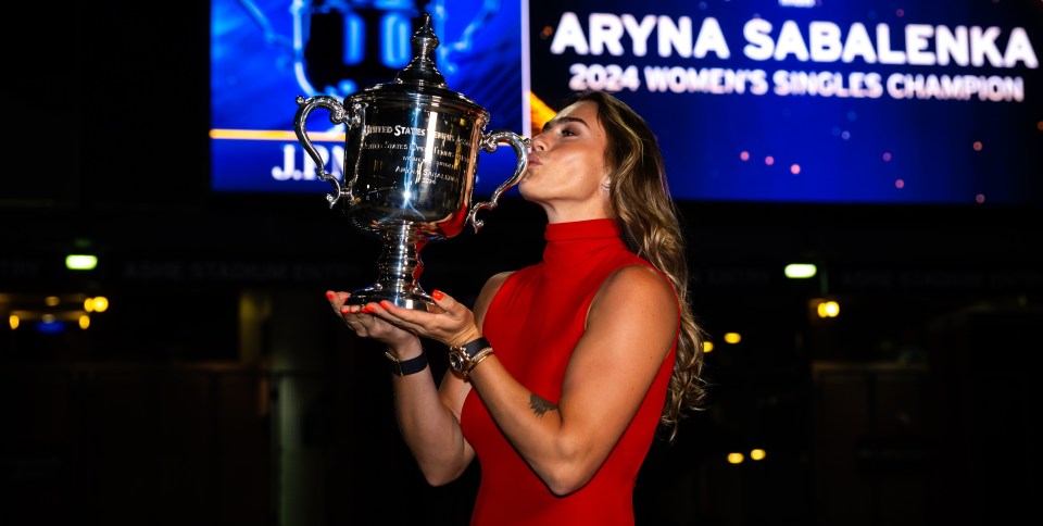 She kissed the trophy to celebrate her stunning victory