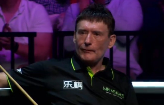 Jimmy White appeared to reflect on his last-frame misfortune