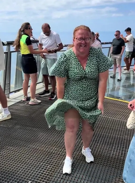 A woman has revealed that she had a Marilyn Monroe moment whilst on a cruise holiday