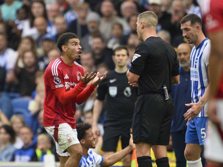 Gibbs-White reacted poorly when the ref dished it out