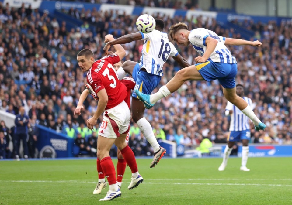 Before Jack Hinshelwood levelled the score three minutes before Welbeck's strike