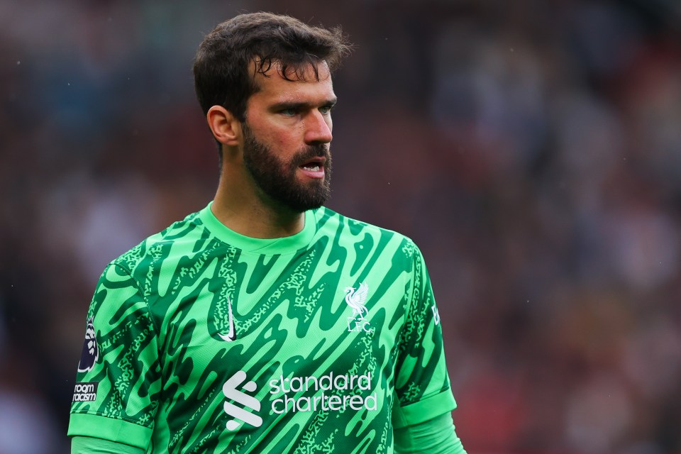 MANCHESTER, ENGLAND - SEPTEMBER 01: Alisson Becker of Liverpool during the Premier League match between Manchester United FC and Liverpool FC at Old Trafford on September 01, 2024 in Manchester, England. (Photo by James Gill - Danehouse/Getty Images)