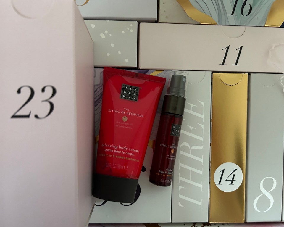 glossybox-beauty-advent-calendar-2024-review