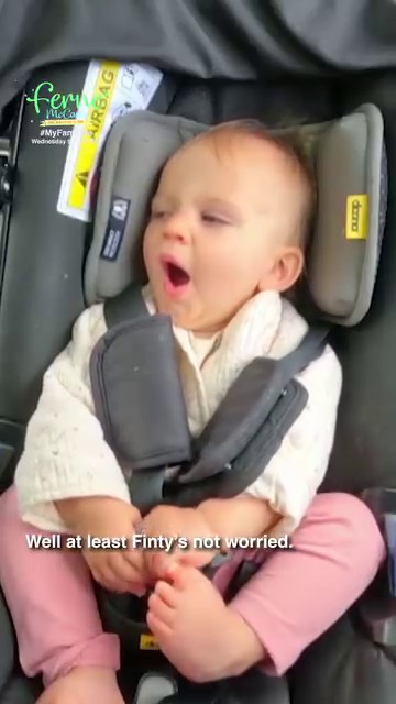 Some viewers were concerned about the straps on Finty's car seat